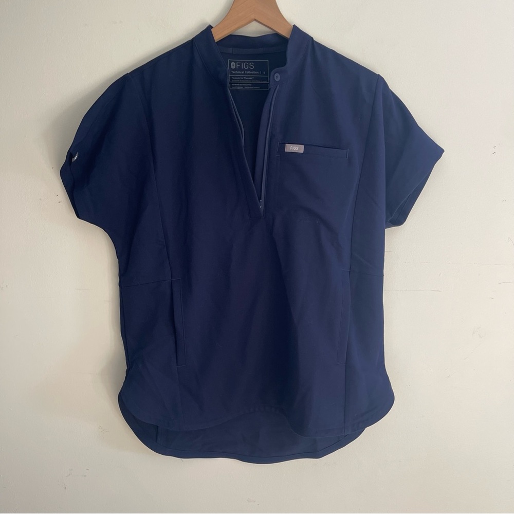 NWT Figs Montex Mock Neck Scrub Top Size S - Picture 5 of 11